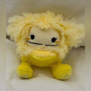 NEW Squishmallows Micromallows 2.5” Inch Micro Nomi The Yellow Banana Bigfoot